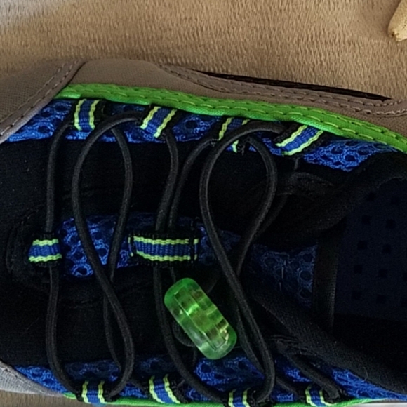 Kids Sand & Sun water/beach shoes size 12 - Picture 6 of 9